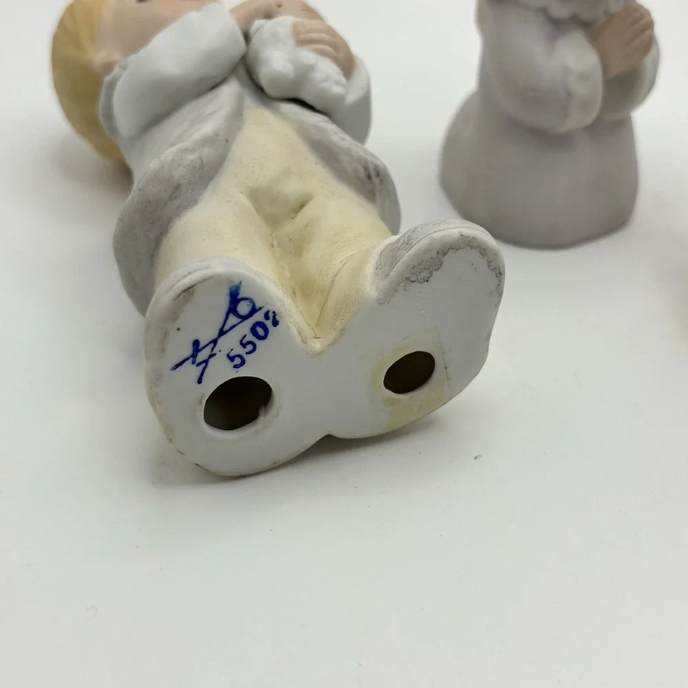 Vintage Homco‎ Porcelain Children 4 piece Nativity Set #5502 Christmas Crèche